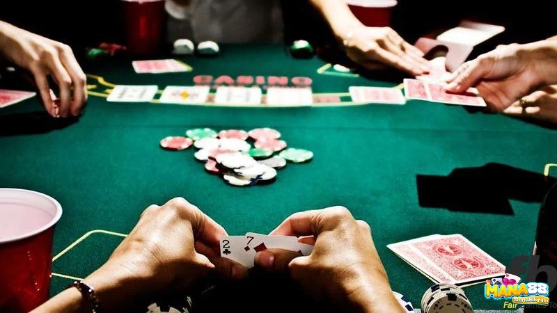 Hướng dẫn chi tiết về cách chơi poker quốc tế đầy đủ nhất