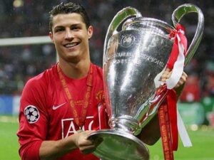 Tiểu sử Cristiano Ronaldo: Từ siêu sao đến huyền thoại bóng đá